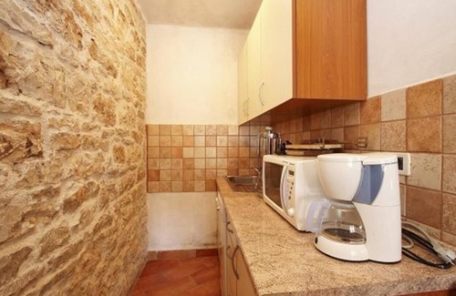 Orihi House | Villa Barbara Barban with private pool, outdoor furniture, garden, free parking