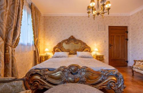Sveti Stefan Apartment | VILLA-BAROCCO Sveti-Stefan & Private Garden