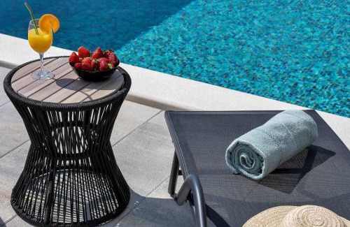Veliko Brdo Villa | Villa Bava - Swimming Pool With Sea View