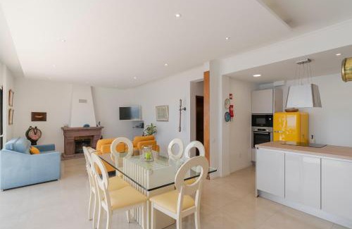 Santa Cruz Villa | Villa Beach Club