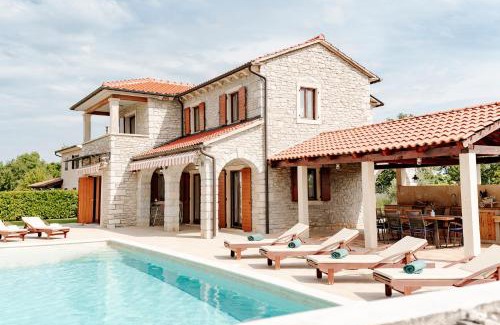 Visnjan House | Villa Begonia