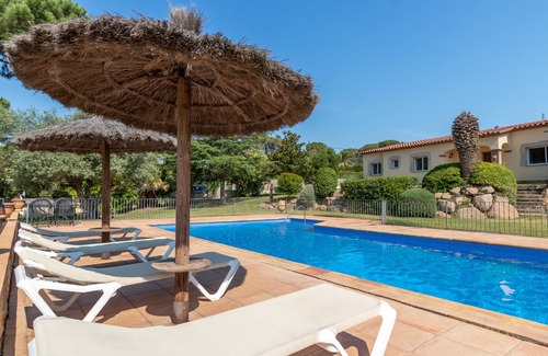 Santa Cristina de Aro Villa | Villa 'Bell Lloc St Cristina Dar' with Mountain View, Private Pool and Wi-Fi