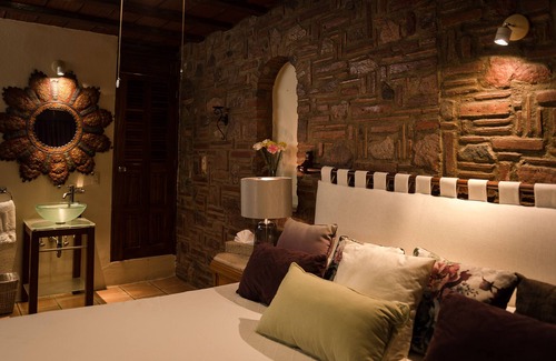 La Cruz de Huanacaxtle Bed & Breakfast | Villa Bella Bed & Breakfast