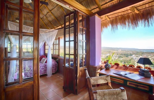 La Cruz de Huanacaxtle Bed & Breakfast | Villa Bella Bed & Breakfast