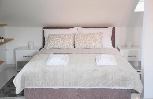 Golubac House | Villa Bella