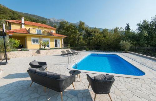 Podi Villa | Villa Belle Air