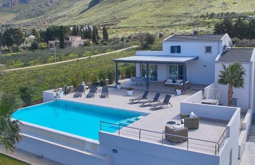 Castellammare del Golfo Villa | Villa Biancolilla