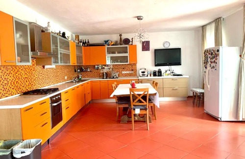 Bolano Villa | Villa bianca