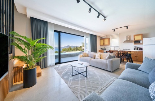 Oludeniz Villa | Villa Bianca With Sea View