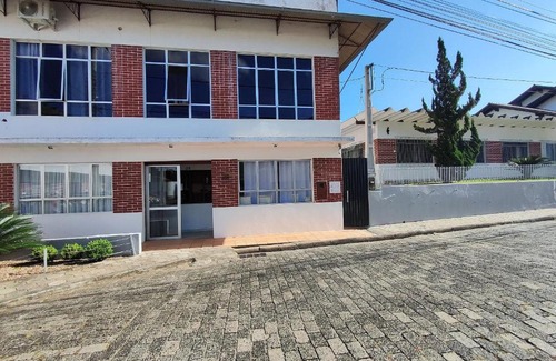 Velha Apartment | VILLA BILAC 03 - Studio próximo à Vila Germânica