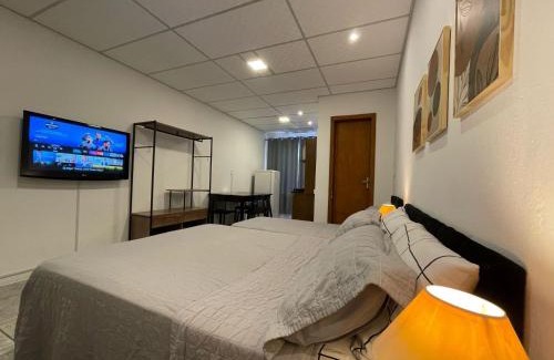 Velha Apartment | Villa Bilac - Amplos Studios 2km da Vila Germânica