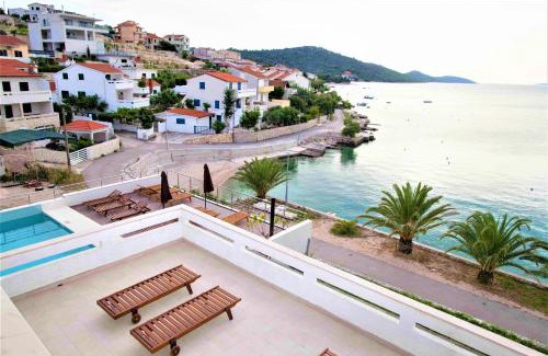Razanj Apartment | Villa Bilic