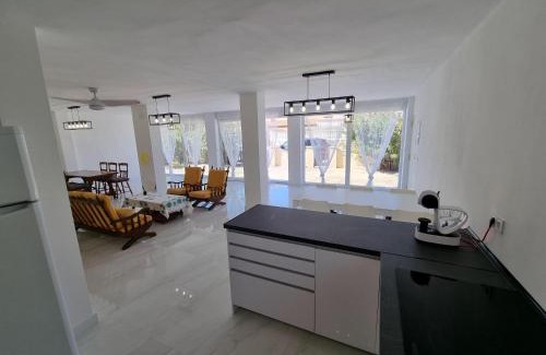 San Javier Villa | Villa Blanca Vista al mar, 30metros de la playa