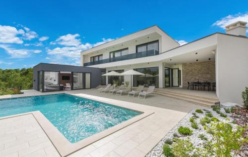 Kringa Villa | Villa Blanka