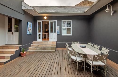Voelklip Bed & Breakfast | Villa Blu Guesthouse