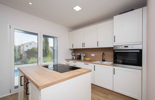 Brodarica Villa | Villa Blue Chill - five bedroom house with a swimming pool
