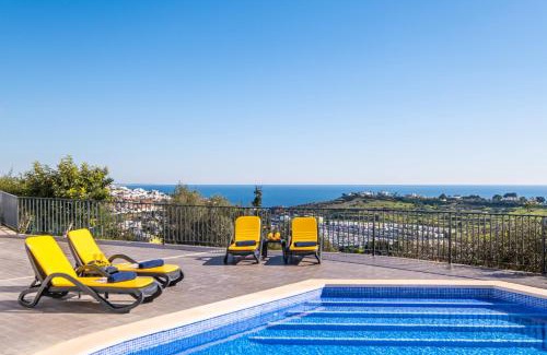 Cerro de Aguia Villa | Villa Blue Lagoon by Algarve Vacation