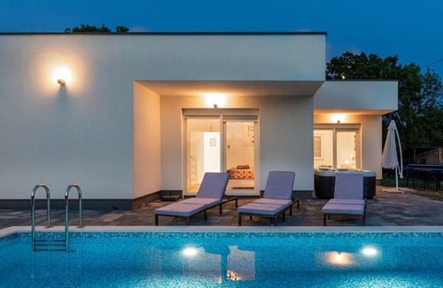 Krsan Villa | Villa Blue Lagoon - Private Pool and Whirlpool