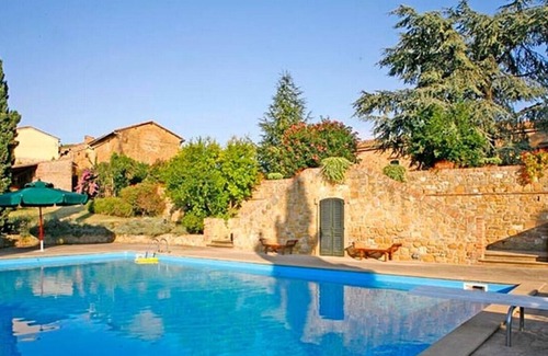 Montaione Villa | Villa Borghese - Large private villa with swimming pool
