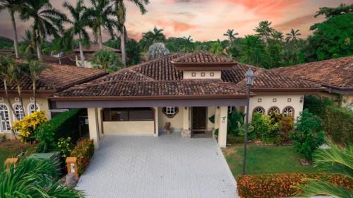 Esterillos Oeste Villa | Villa Brisa Del Mar By Vacation Pura Vida