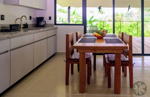 Puerto Jimenez Villa | Villa Bruno – Handcrafted Jungle Hideaway Powered by the Sun – Wifi & Hot Water