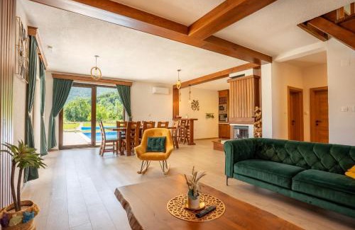 Brusane Villa | Villa Brusiana with heated pool