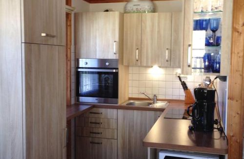 Userin House | Villa-Bunterkunt-am-Useriner-See