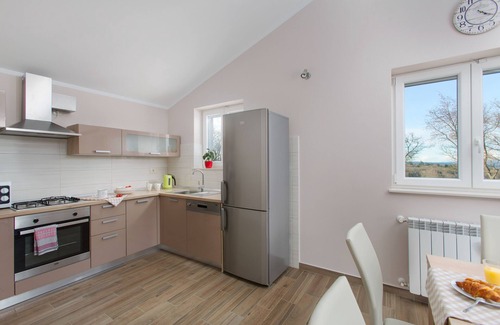Bartici Villa | Villa Bura