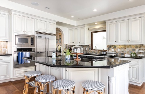 Marina Peninsula House | Villa by the Pacific