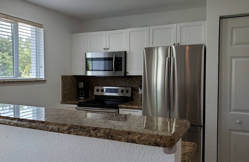 Alice Town House | "Villa by the Sea" Ocean view 3 Bedroom/3 Bath