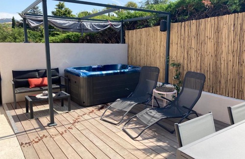 Sanary-sur-Mer House | Villa Célina Accessible PMR