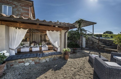 Terranuova Bracciolini Villa | Villa Chianti - Homelike Villas