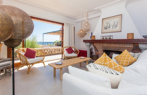 Colonia Sant Jordi Villa | VILLA CABRERA WITH PRIVATE POOL 12 PAX