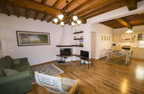 Castiglion Fiorentino Villa | Villa Castiglioni Comfortable holiday residence