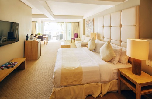 Boracay Island Hotel | Villa Caemilla Beach Boutique Hotel