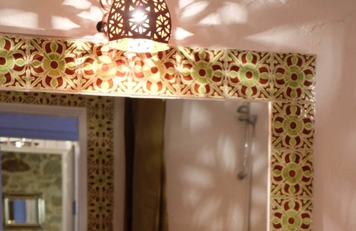 Palhagueira House | Villa Caiado! Traditional Luxury Villa in a Valley