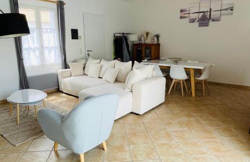 Saint-Jean-de-Monts House | Villa calme avec piscine privée, animaux admis, WiFi - FR-1-323-552