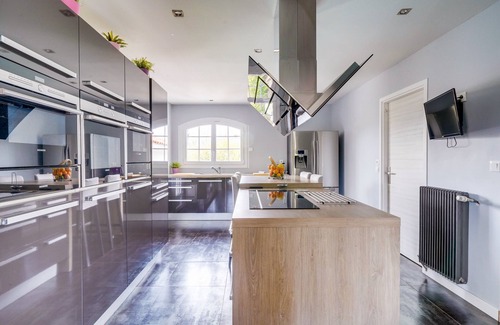 Canejan Villa | Villa Camax - Très belle maison avec piscine à 20 km de Bordeaux centre