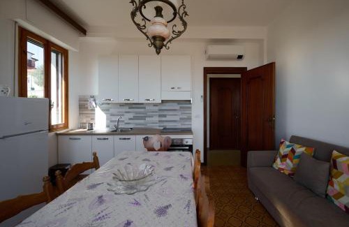 Diano Castello Apartment | Villa Camilla Appartamento Terrazzo