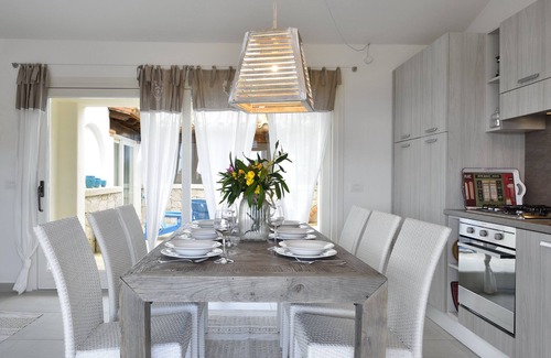 Sant'Elmo Villa | Villa 'Campidano' with Private Pool, Wi-Fi and Air Conditioning