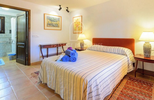 Sant Antoni de Portmany Villa | Villa 'Can Gasparo' with Private Pool, Wi-Fi and Air Conditioning