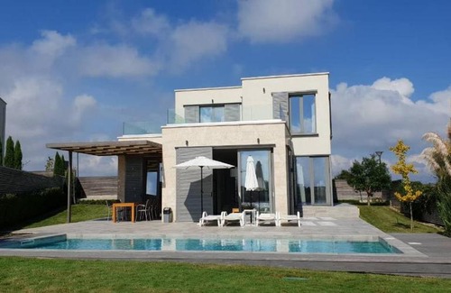 Lozenets Villa | Villa Cape Vergoti