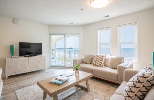 North Topsail Beach House | Villa Capriani 218B Oceanfront with Pool at North Topsail Beach