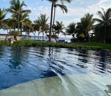 Ixtapa - Zihuatanejo Apartment | Villa Caracol in Las Palmas Luxury Villas