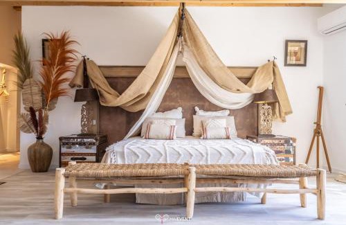 Le Mourillon Bed & Breakfast | VILLA CARBO Chambre d'hôtes Mourillon, 4 belles chambres, Piscine