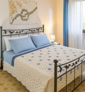 Sperlonga House | Villa Carla Fronte Mare con posto auto privato