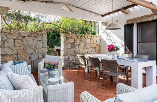 Sant'Elmo Villa | Villa 'Casa 2' with Private Terrace, Private Garden and Air Conditioning