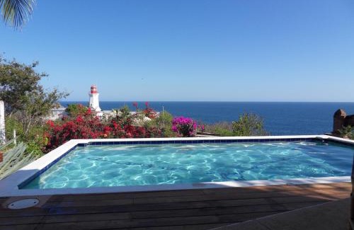 Puerto Angel Villa | Villa Casa Blanca del Faro