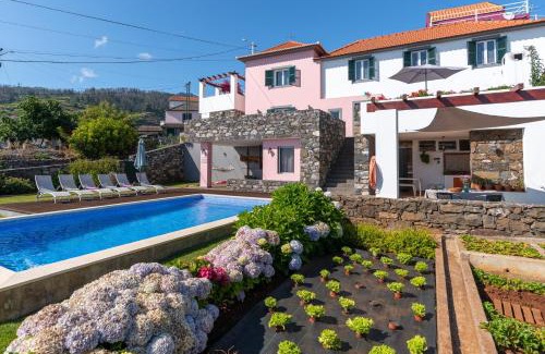 Estrela da Calheta Villa | Villa Casa Das Orquideas by Villa Plus