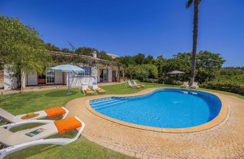Almancil Villa | Villa Casa do Barrocal by Villa Plus